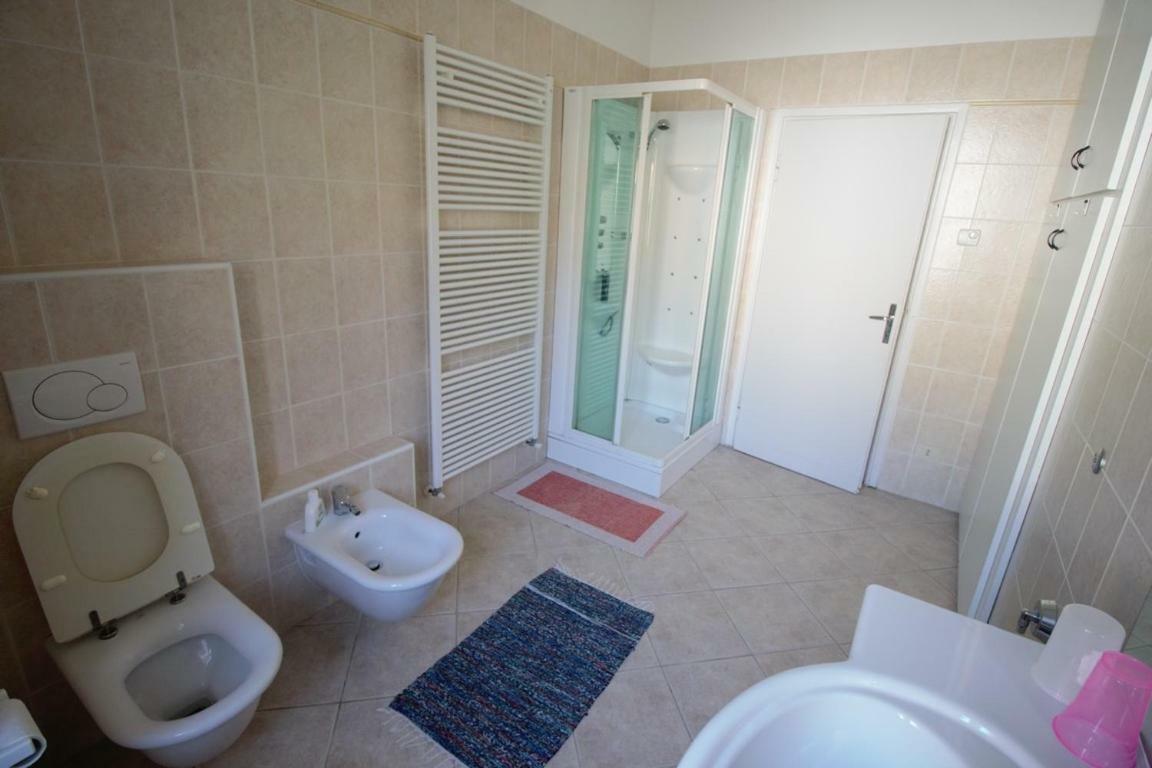 Casa Dudi Villa Dongo Luaran gambar